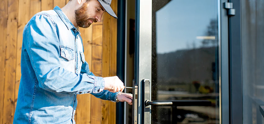 Frameless Glass Storefront Door Locks Replacement in Maywood, CA
