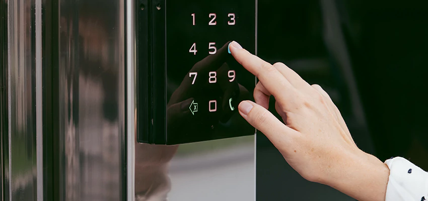 Property Management Locksmith For Lock Installation in Maywood, CA