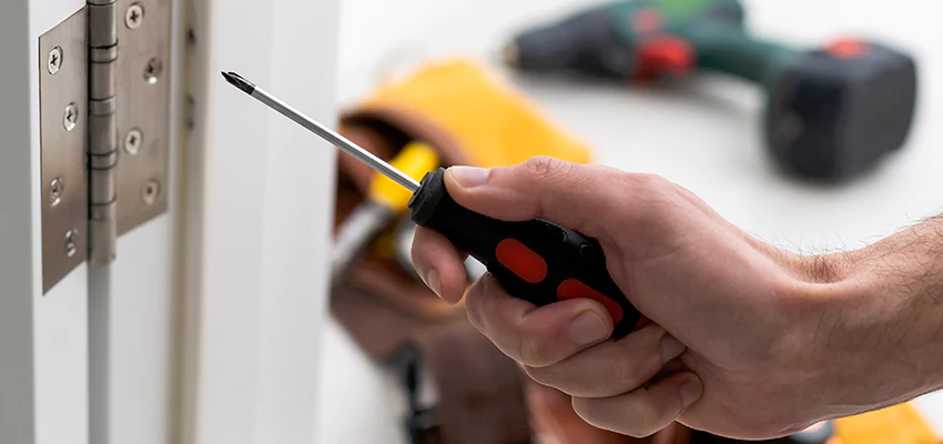Holiday Emergency Locksmith in Maywood, California